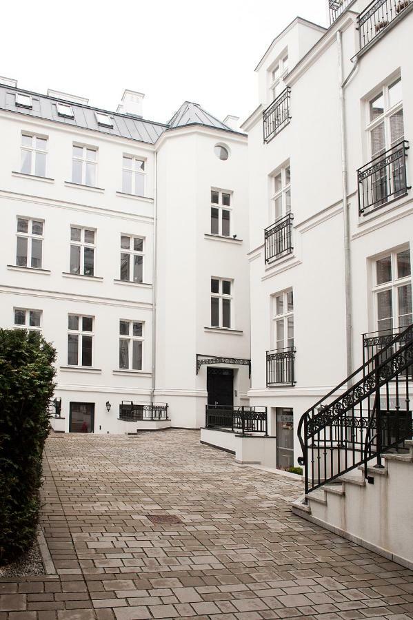 Swiety 7 Poznan Exterior photo